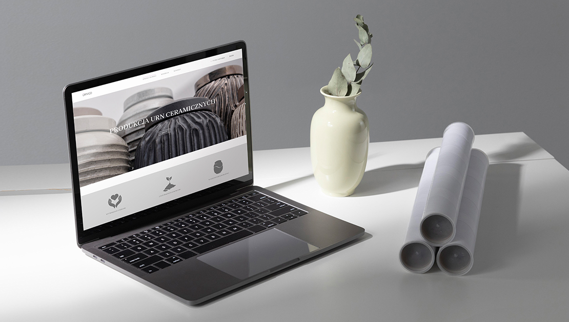 Projekt sklepu internetowego oferującego ręcznej produkcji ceramiczne urny Urnico