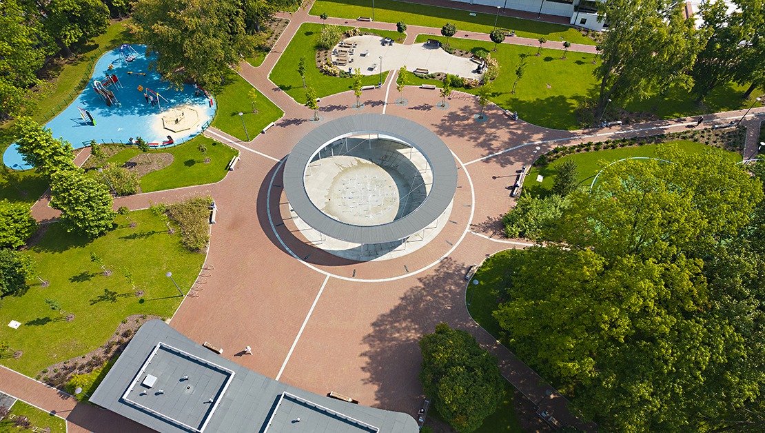 Sesja zdjęciowa dla Vandersanden - plac wyłożony brukiem ceramicznym